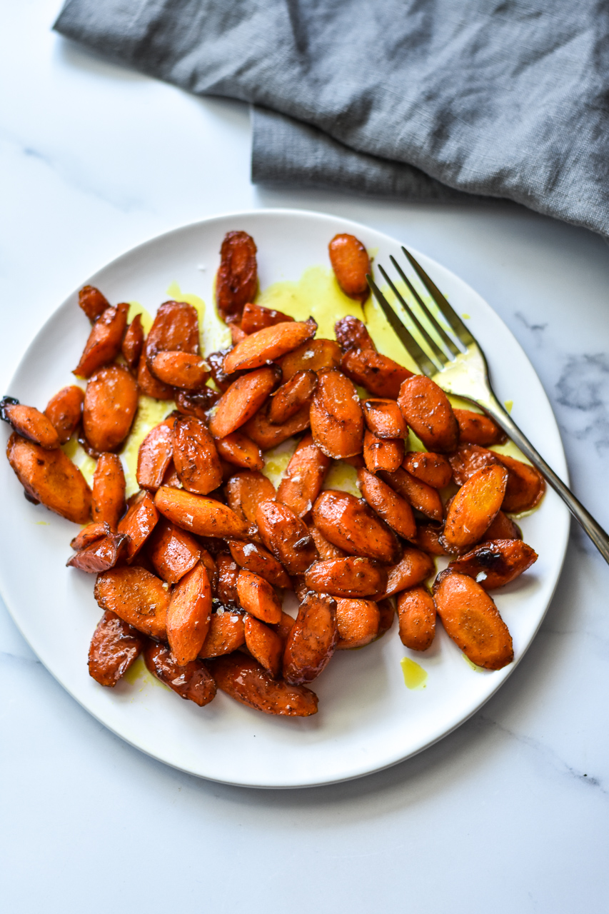 turmeric roasted carrots on a plate