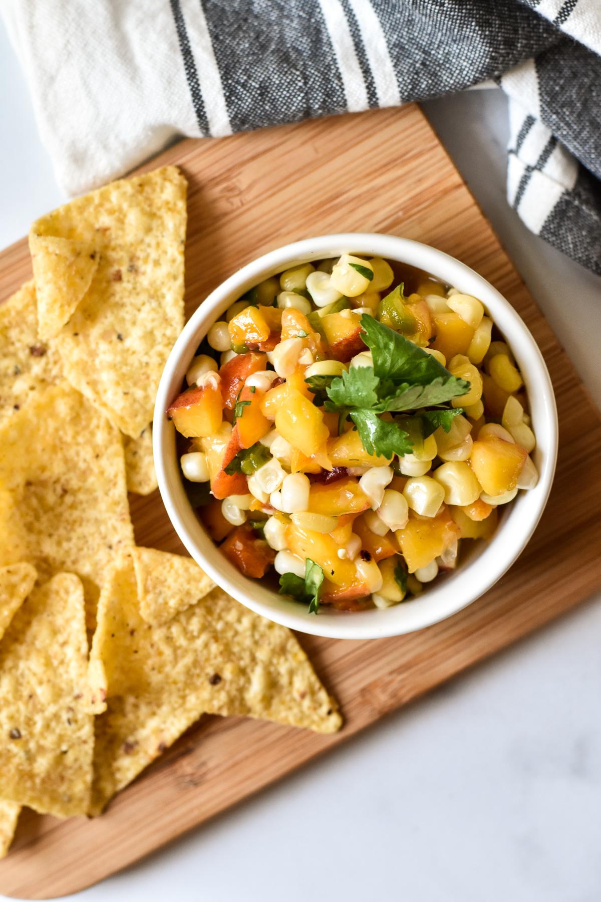 peach corn hatch green chile salsa with chips