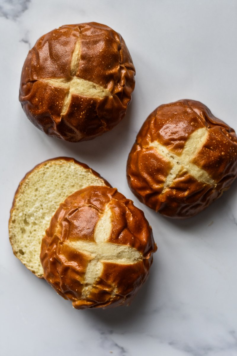 pretzel buns