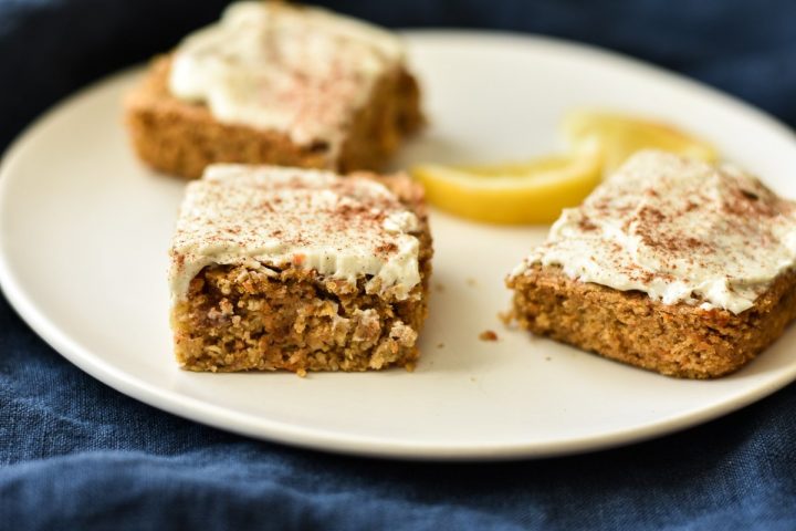 carrot cake baked oats cut in squares