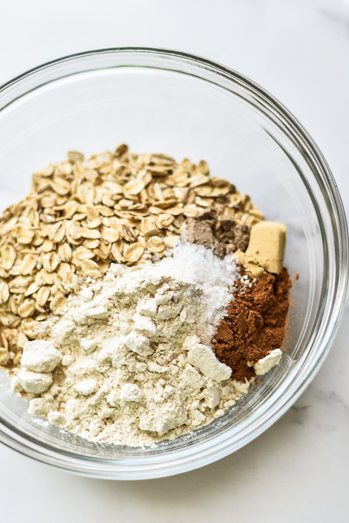 dry ingredients for a gluten-free peach crisp in a bowl