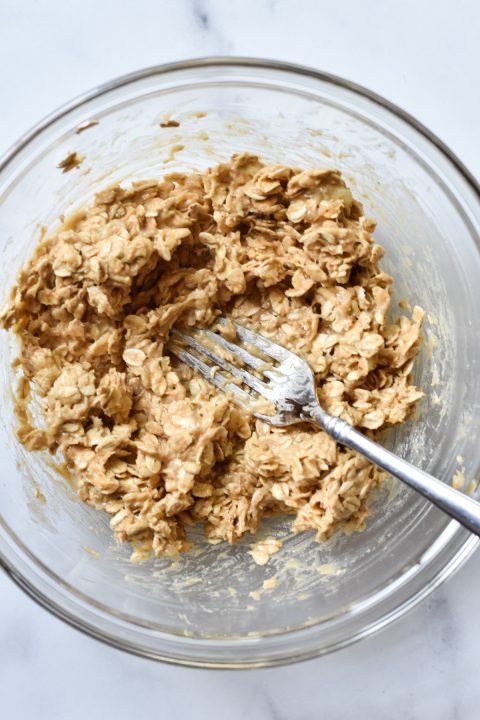 mashed banana oats and peanut butter in a bowl