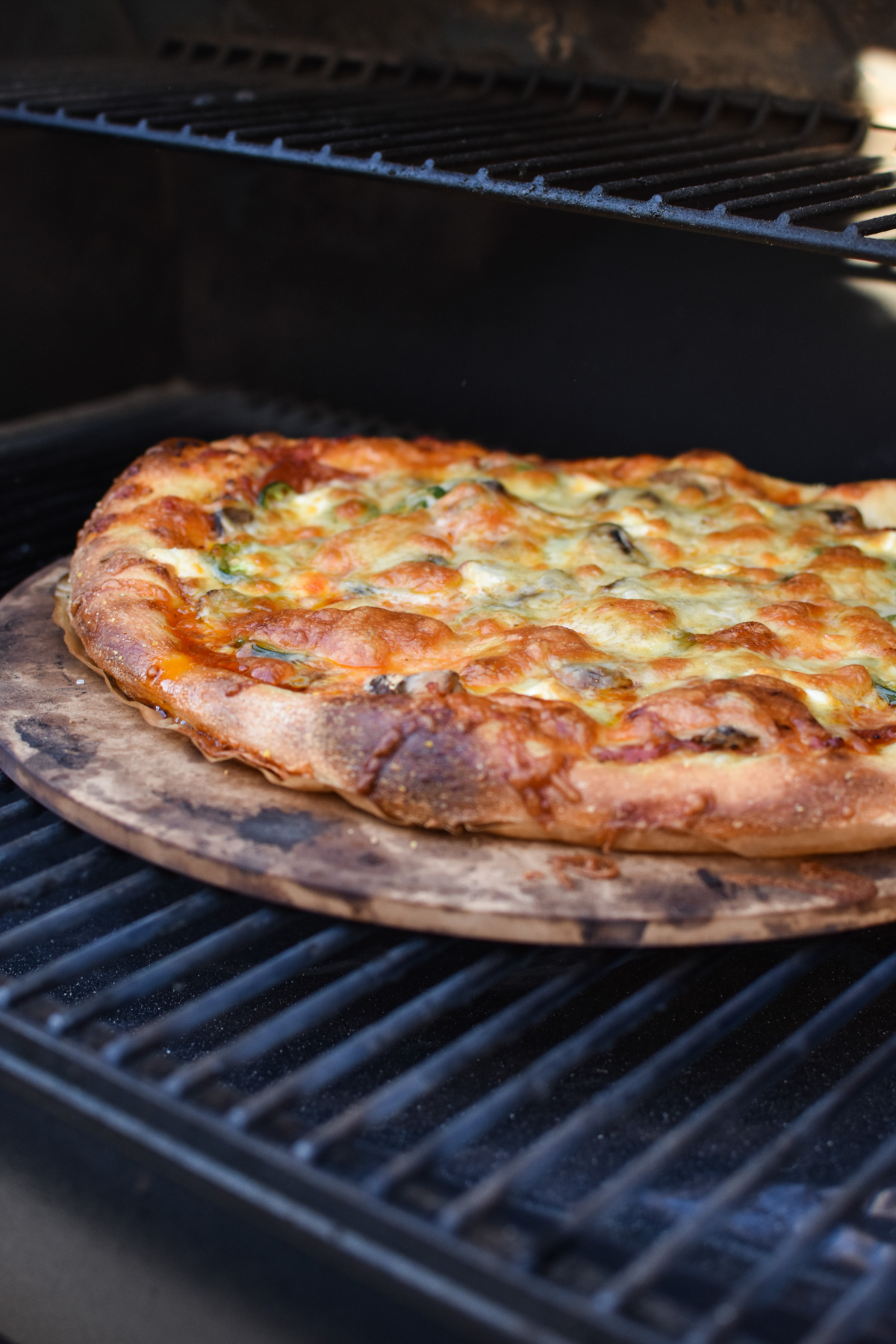 pizza on the traeger grill